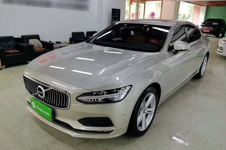 Used Volvo S90 2018 T4 Zhiyuan Edition