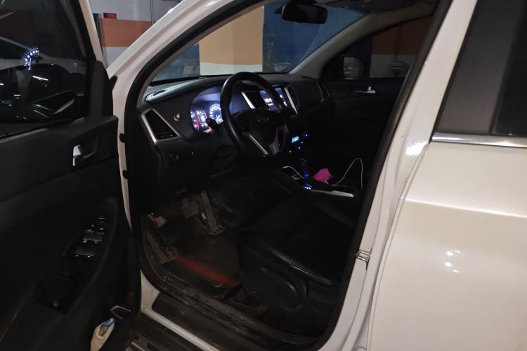 Used Hyundai Tucson 2015 1.6T Dual-Clutch Two-Wheel-Drive Smart Model
