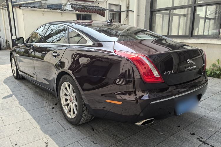 Used Jaguar XJ 2014 XJL 3.0 SC Two-Wheel-Drive Panoramic Business Edition Exterior 1