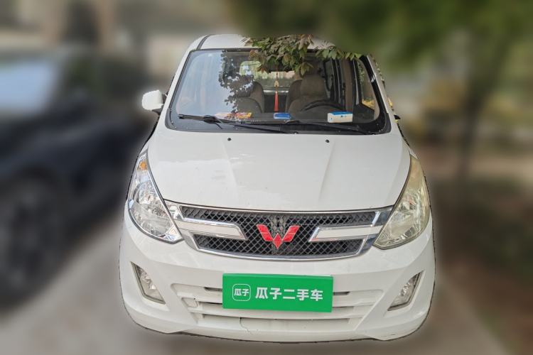 Used Wuling Rongguang V 2016 1.5L Standard Version
