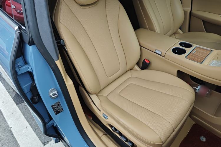 Used Hima Luxeed R7 2024 All-Electric 736 km Ultra