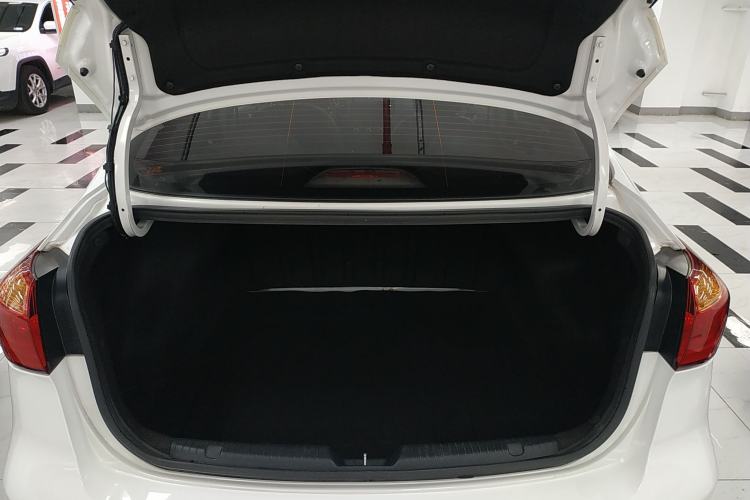 Used Kia K3 2015 1.6L Automatic GL
