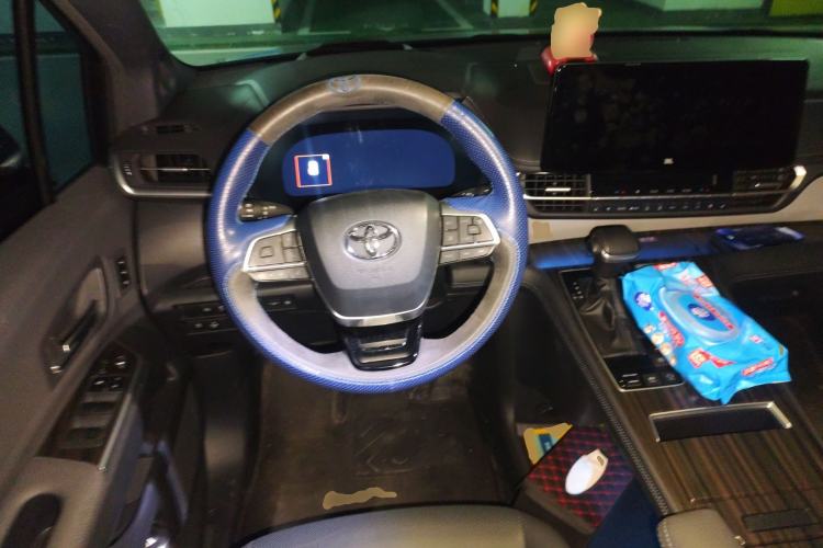 Used Toyota Granvia 2022 2.5L Hybrid Flagship Edition Steering Wheel