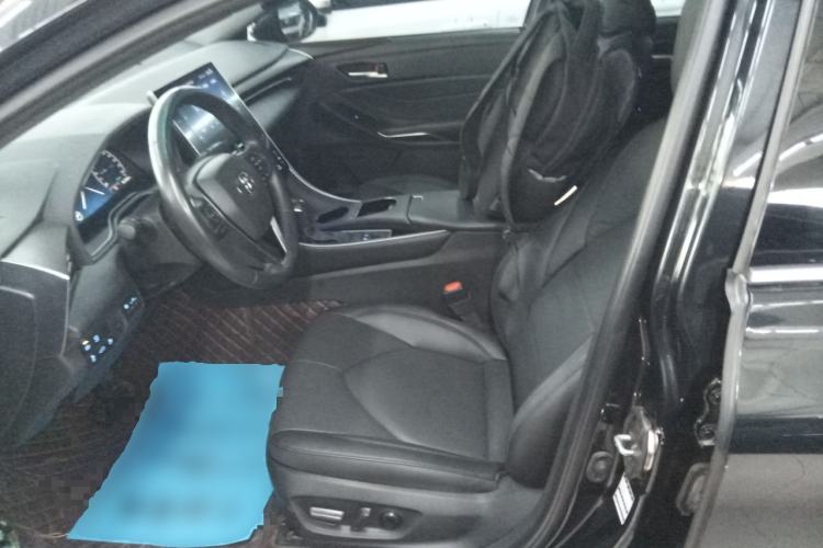 Used Toyota Avalon 2023 2.0L XLE Deluxe Edition