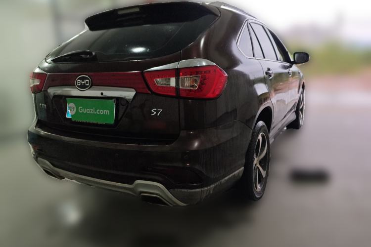 Used BYD S7 2015 2.0T Upgraded Automatic Luxury Version