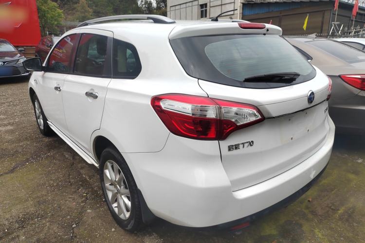 Used Venucia T70 2015 2.0L Manual RuiXiang Edition