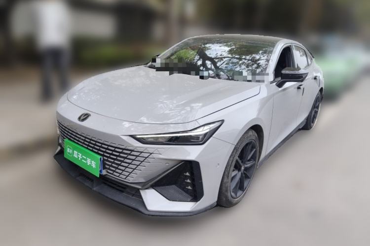 Used CHANGAN UNI-V 2022 1.5T Smart Navigation Version