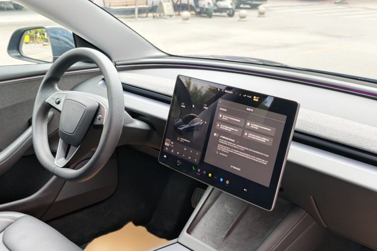 Used Tesla Model 3 2025 Rear-Wheel-Drive Version