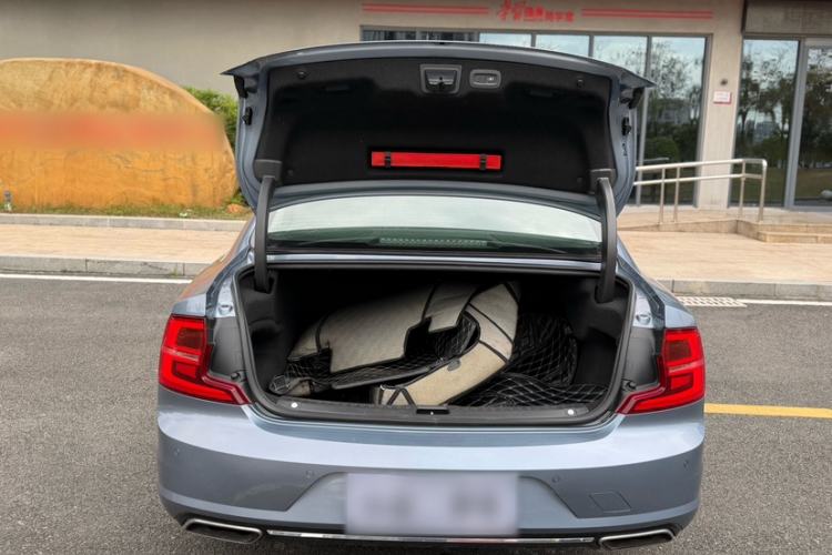 Used Volvo S90 2018 T4 Zhiyuan Edition