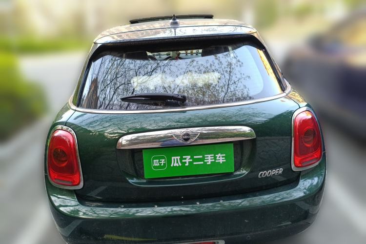 Used MINI 2016 1.5T COOPER Five-Door Edition Rear