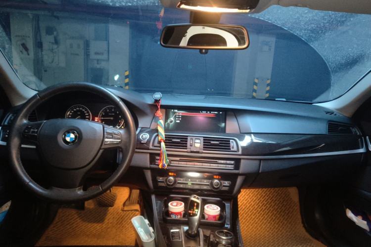 Used BMW 5 Series 2013 525Li Luxury Model