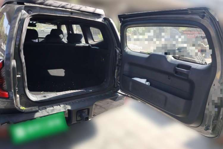 Used Deepal G318 2024 Four-Wheel-Drive Air Suspension Model
