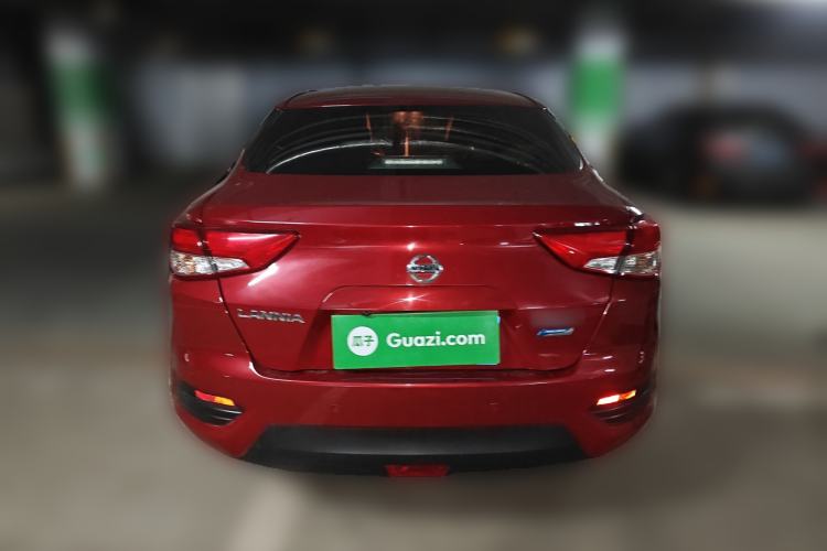 Used Nissan Lannia 2016 1.6L Manual Cool Edition
