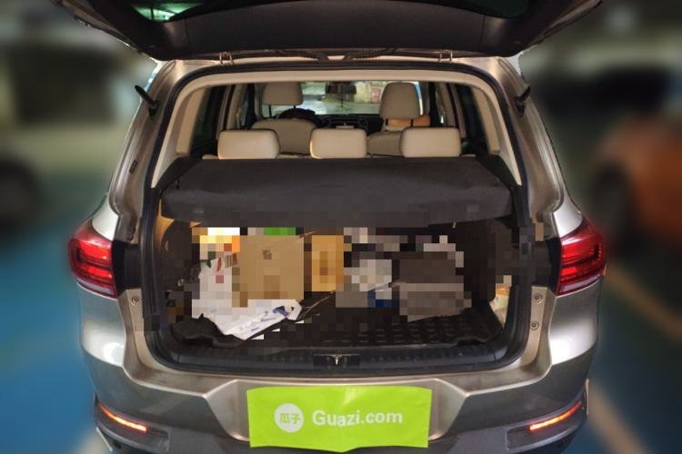 Used Volkswagen Tiguan L 2013 2.0 TSI Automatic All-Wheel-Drive Flagship Edition
