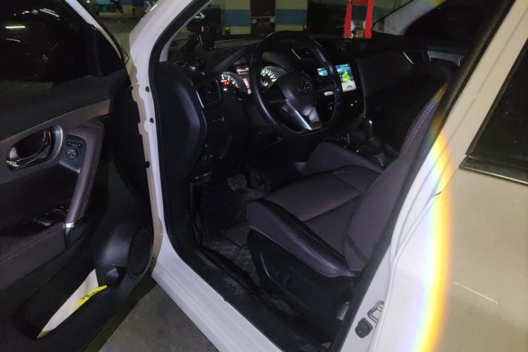 Used Nissan Qashqai 2019 2.0L CVT Luxury Edition Driver Seat