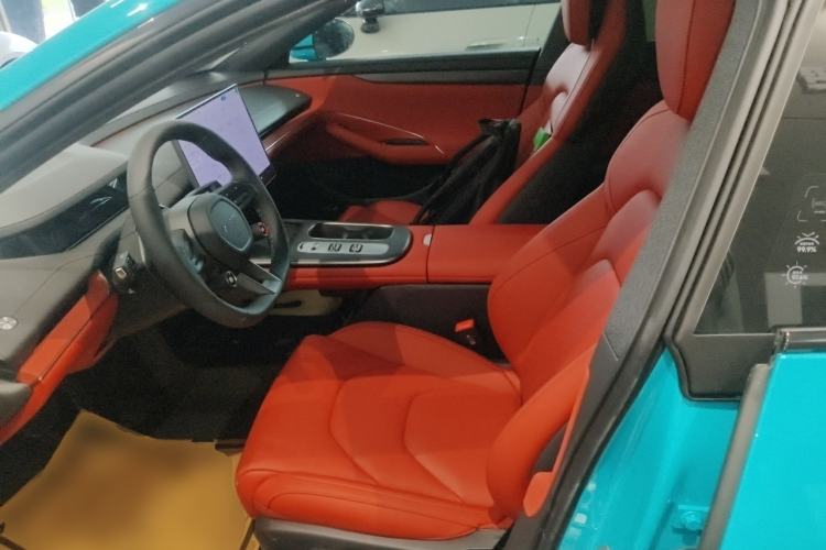 Used Xiaomi Auto SU7 2024 Rear-Drive Ultra-Long Range Advanced Pro-Level Intelligent Driving Version
