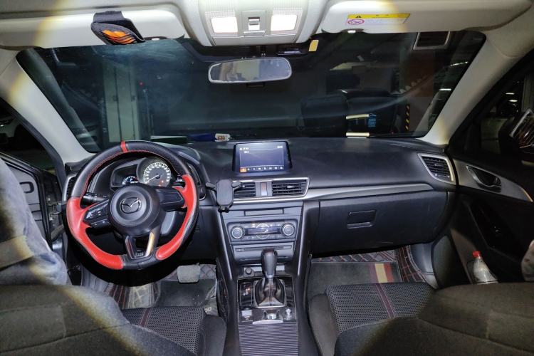 Used Mazda 3 Axela 2017 Sedan 1.5L Automatic Luxury Model China VI Standard