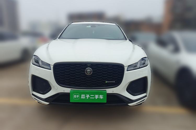 Used Jaguar F-PACE 2023 P250 R-Dynamic BLACK Front