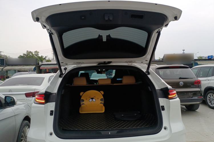 Used CHANGAN UNI-K 2021 2.0T All-Wheel Drive Prestige Version
