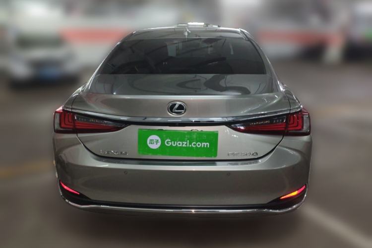Used Lexus ES 2022 200 Luxury Edition
