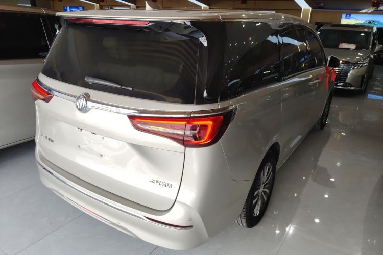 Used Buick GL8 2022 ES Landtrek 653T Luxury Edition
