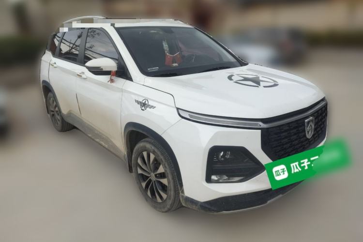 Used Baojun 530 2021 Global Car Anniversary Edition 1.5T Manual Luxury Model 7 Seats