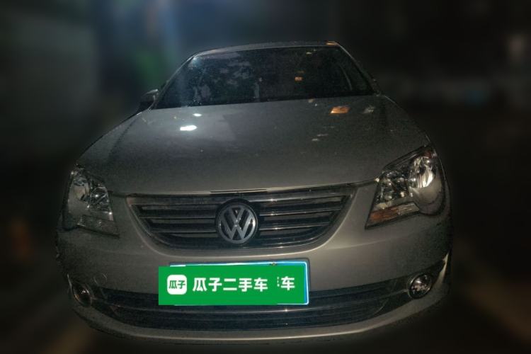 Used Volkswagen Bora 2012 1.6L Manual Fashion Edition Front