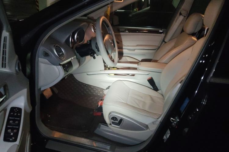 Used Mercedes-Benz GL-Class 2011 GL 450 4MATIC Prestige Edition Driver Seat