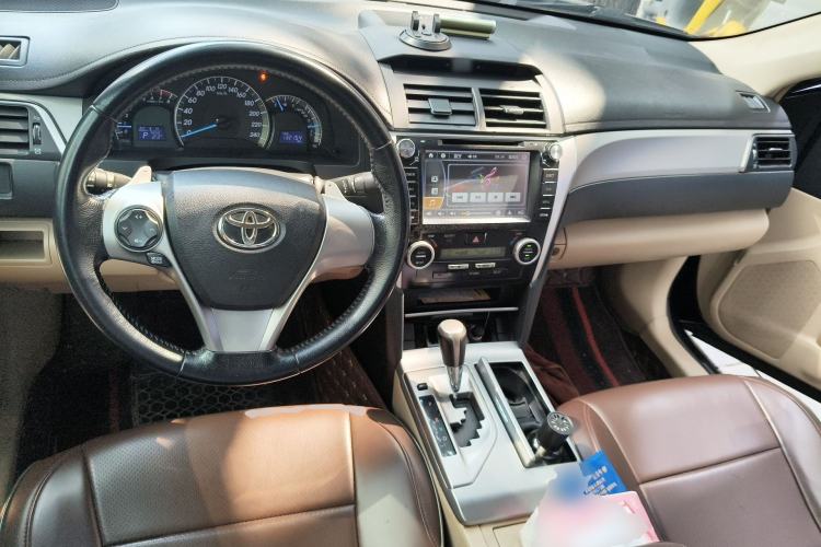 Used Toyota Camry 2012 Junrui 2.0S Radiant Edition Center Console