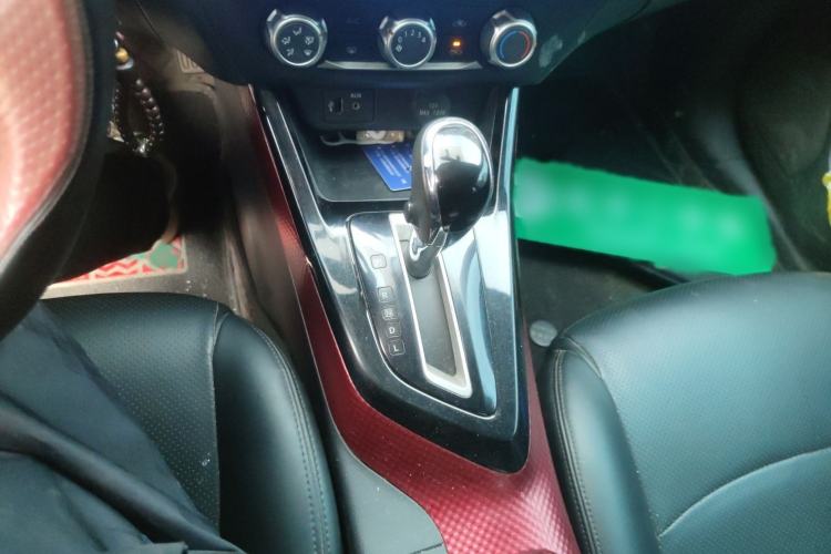 Used Nissan Lannia 2016 1.6L CVT Cool Edition
