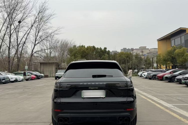 Used Porsche Cayenne E-Hybrid 2023 Cayenne E-Hybrid 2.0T Platinum Edition
