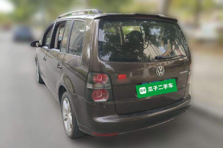 Used Volkswagen Touran 2013 1.4T Manual Fashion Edition 5 Seats Rear Left 45 Deg