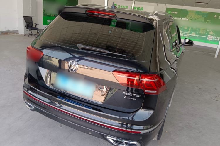 Used Volkswagen Tiguan L 2023 Restyled 330TSI Automatic Two-Wheel Drive R-Line Flagship Edition Rear Right 45 Deg