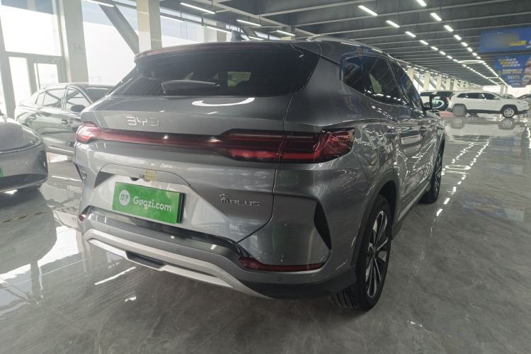 Used BYD Song PLUS New Energy 2025 EV 520km Luxury Version
