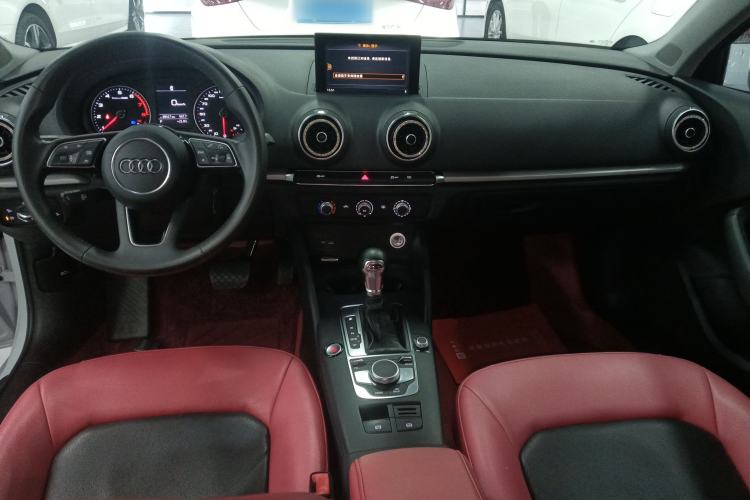 Used Audi A3 2020 Restyled Limousine 35 TFSI Ambition Version China VI
