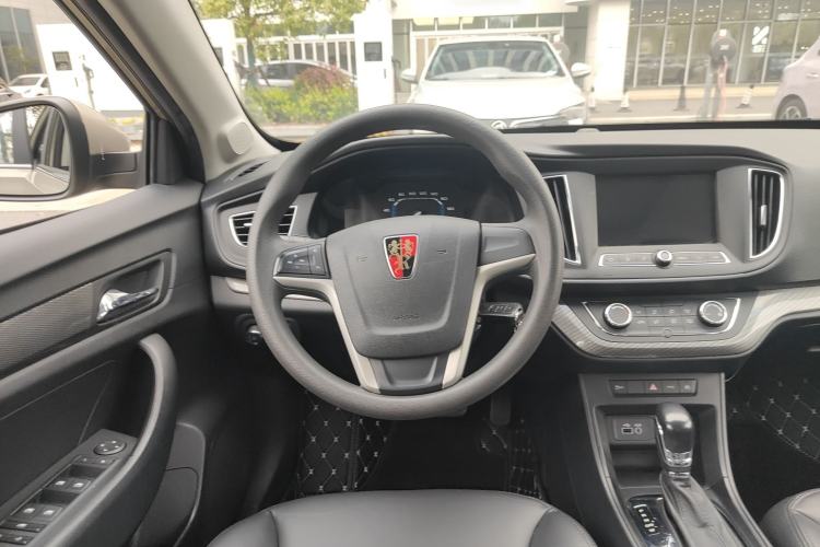 Used Roewe 360 2015 20T TST Deluxe Edition