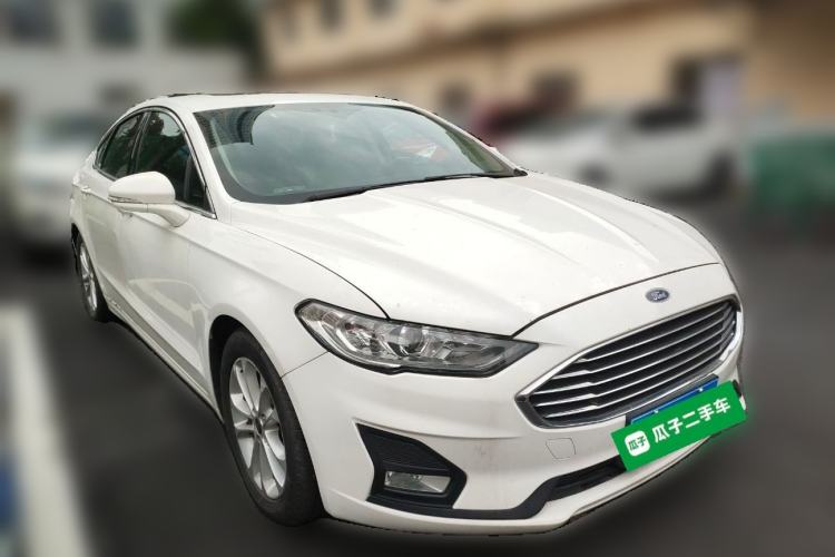 Used Ford Mondeo 2020 EcoBoost 180 Stylish Model Front Right 45 Deg