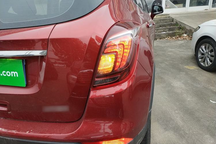 Used Buick Encore 2016 18T Automatic All-Wheel-Drive Flagship Model
