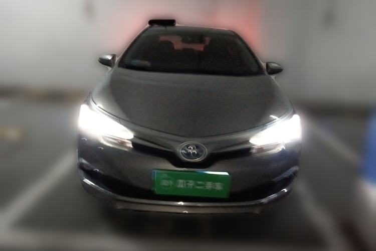 Used Toyota Corolla 2016 Dual-Engine 1.8L E-CVT Elite Edition