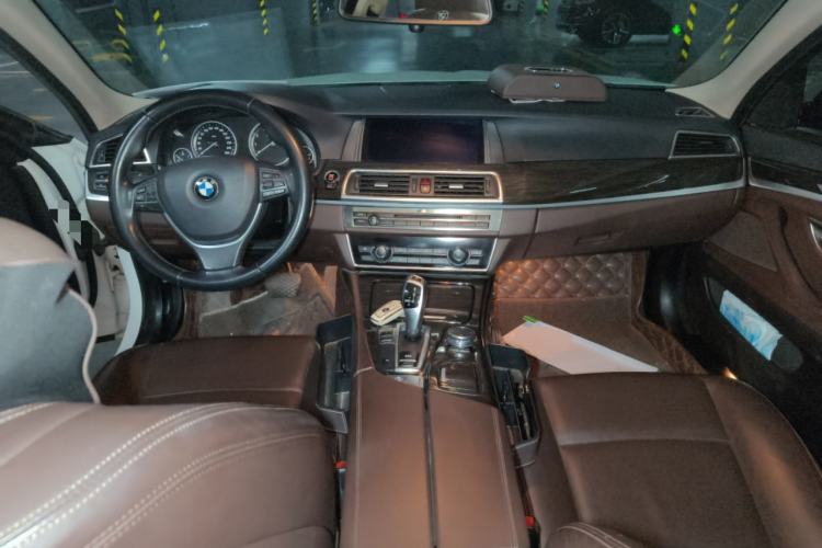 Used BMW 5 Series 2017 525Li Leading Model
