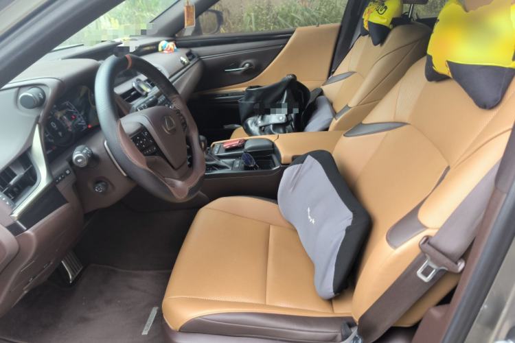 Used Lexus ES 2020 200 Excellence Edition
