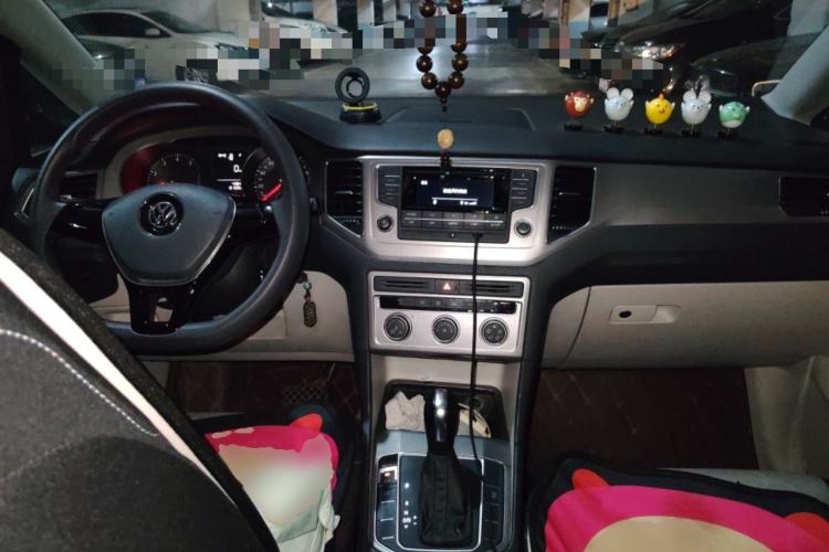 Used Volkswagen Golf Sportsvan 2016 1.6L Automatic Comfort Model
