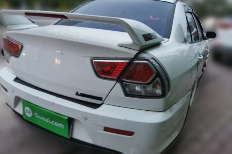 Used Soueast V3 Lingyue 2012 Revised Version 1.5L Manual – Style Edition Rear Right 45 Deg