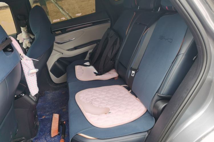 Used BYD Song PLUS New Energy 2024 HONOR Edition DM-i 110km Flagship Model Left Rear Seat