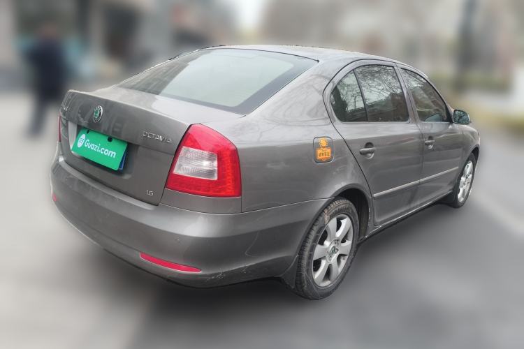 Used Skoda Octavia 2010 1.6L Automatic Yijun Edition
