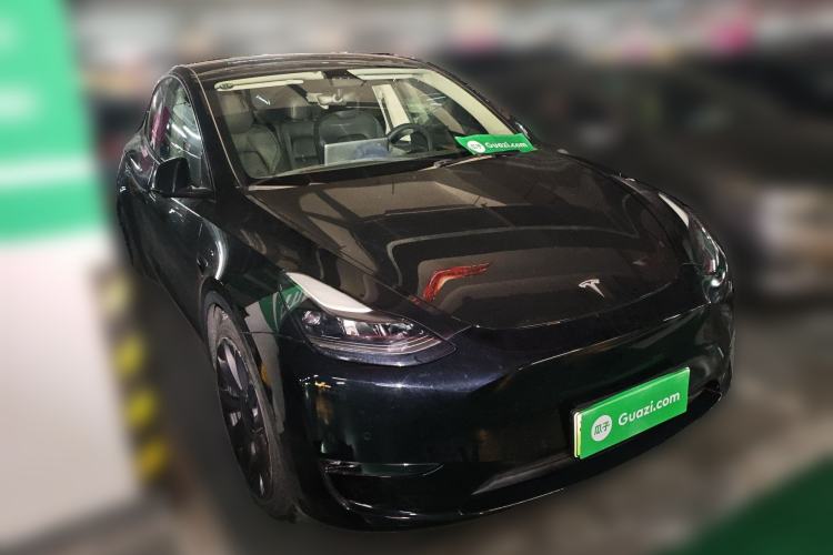 Used Tesla Model Y 2021 Performance High-Performance All-Wheel-Drive Version Front Right 45 Deg