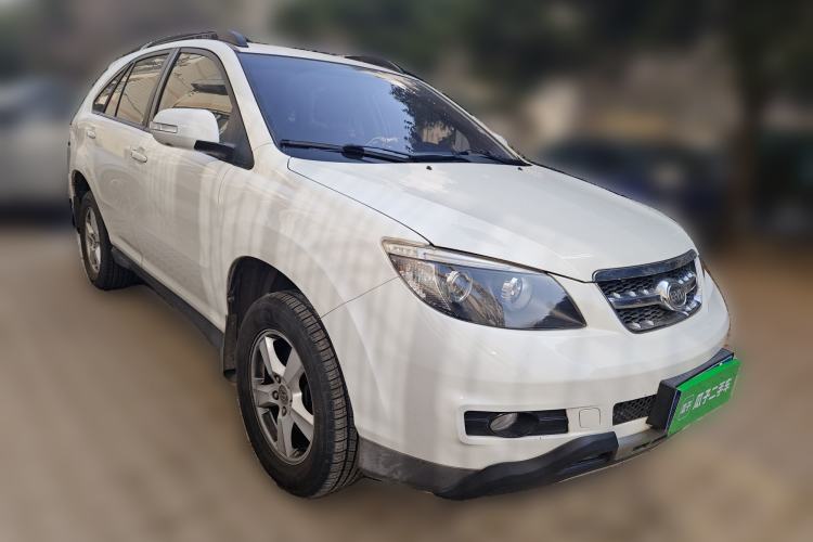 Used BYD S6 2014 2.0L Manual Luxury 5-Seater
