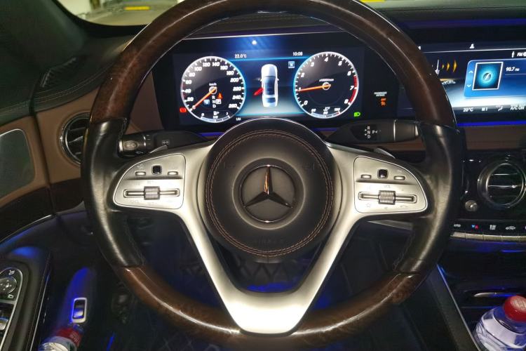 Used Mercedes-Benz Maybach S-Class 2019 S 560 4MATIC Steering Wheel
