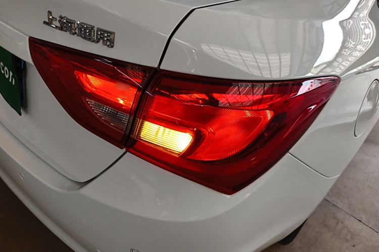 Used Buick GT 2015 15N Automatic Deluxe Edition Right Rear Taillight