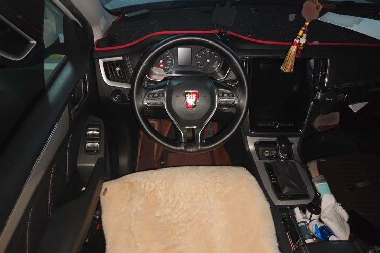 Used Roewe RX5 2019 20T Two-Wheel Drive Automatic 4G Connected Platinum Edition